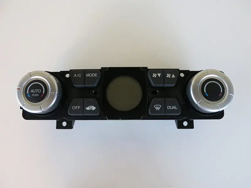 Genuine Honda 79600-Sjc-A33zc Air Conditioner Control Assembly 1