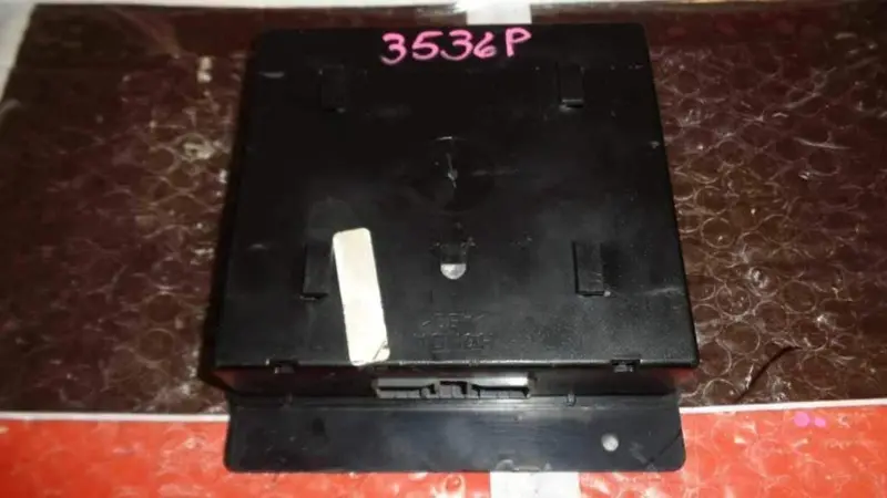Reused Parts Chassis Ecm Theft-Locking Door Lock Control Fits 95-98 Odyssey 4621678 1