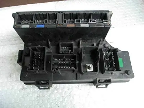 Reused Parts Totally Integrated Power Fuse Box Fits 07 Sebring P04692168ah 04692168Ah 1