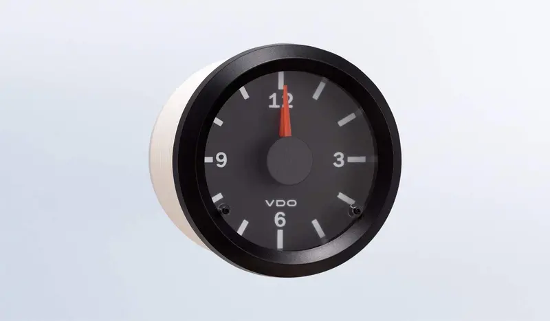 Vdo 370-155 Clock - Vision Black 1